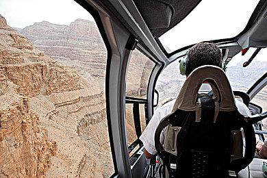 《怪形：重制版》公布PC配置要求及实机预告片